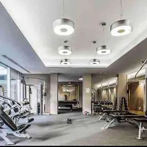Beautiful Unit In Heart Of Downtown Appartement