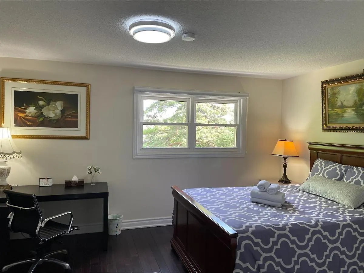 Homestay Btn Family-Style Bustling Area Self-Check-In So Fast Fiber Net Free Parking Apartment Toronto Canada