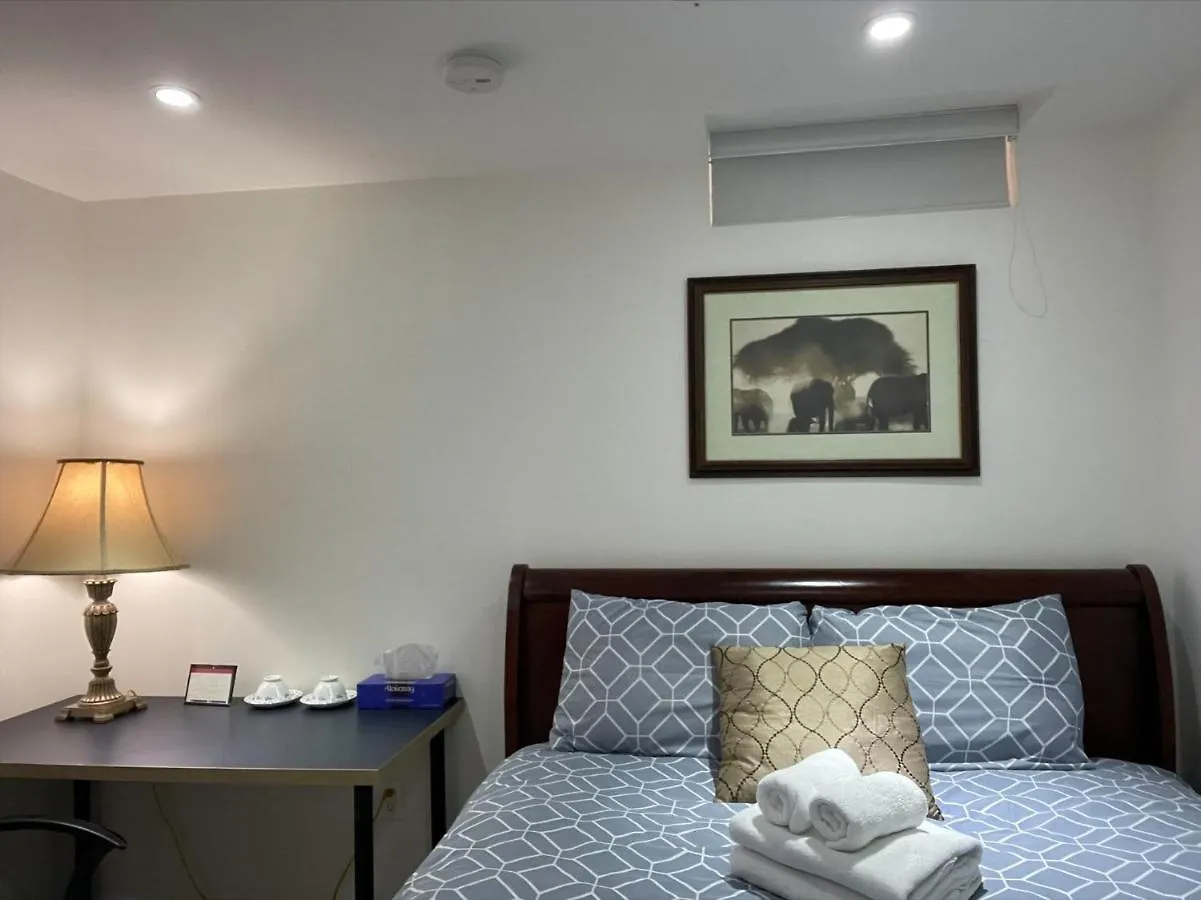 Appartement Btn Family-Style Bustling Area Self-Check-In So Fast Fiber Net Free Parking à Toronto