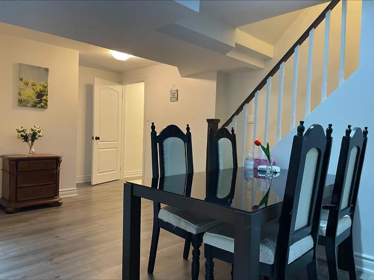 Appartement Btn Family-Style Bustling Area Self-Check-In So Fast Fiber Net Free Parking à Toronto