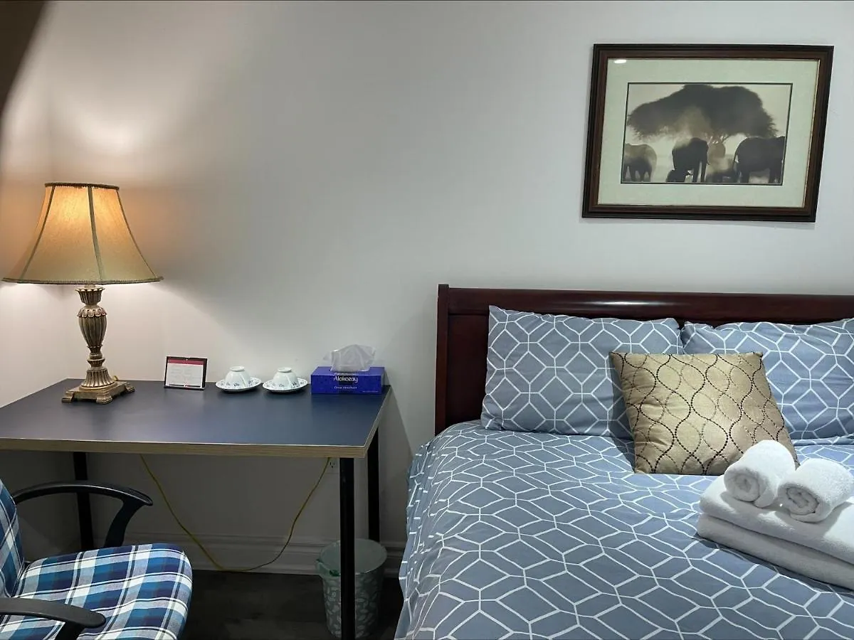 Homestay Btn Family-Style Bustling Area Self-Check-In So Fast Fiber Net Free Parking Apartment Toronto